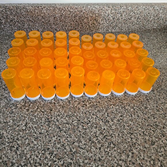 Bundle of 50 Empty Plastic Pill Bottles - Picture 4 of 5